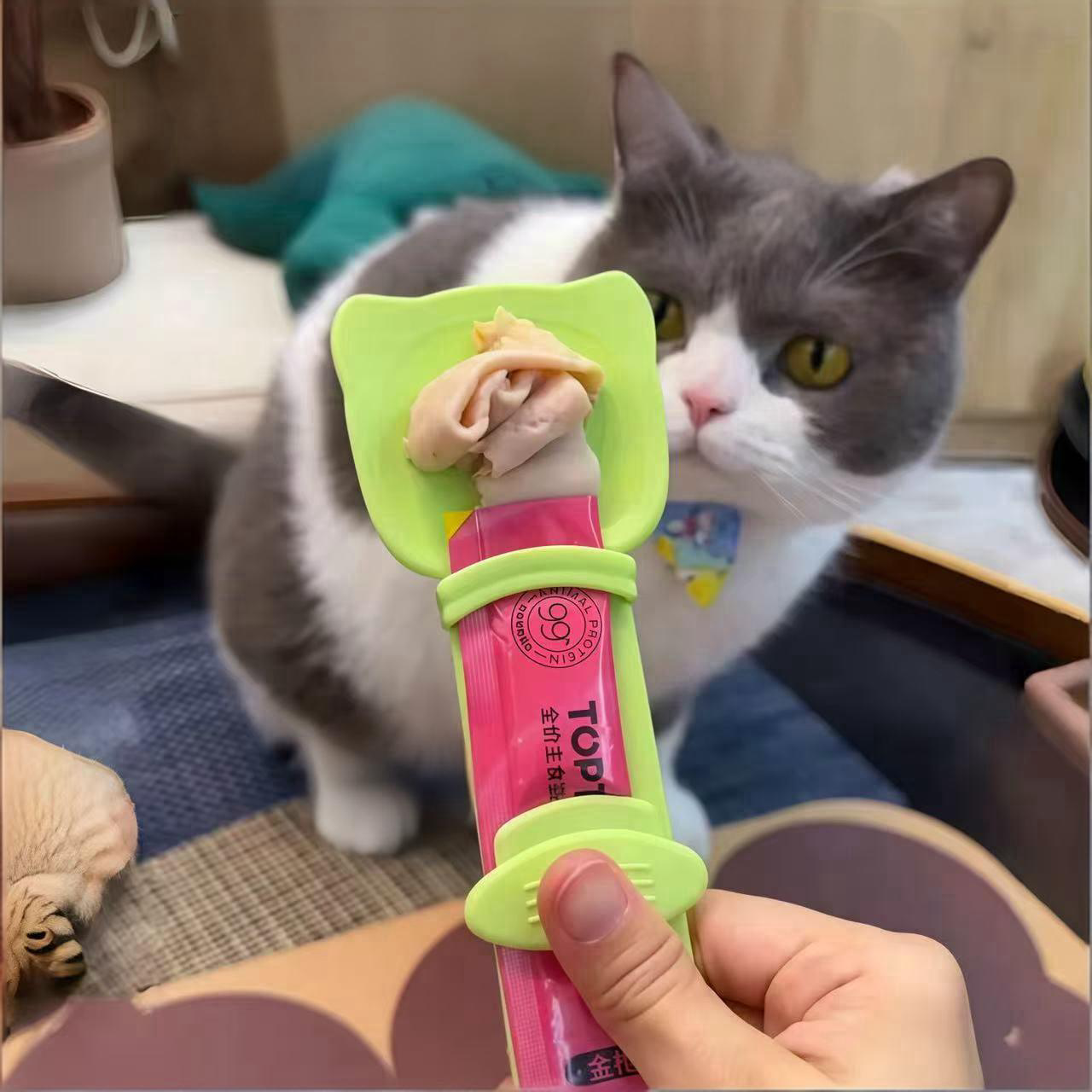 Cat Feeder Cat Strip Squeeze S - Pet Supplies Is Food avaliação e preço